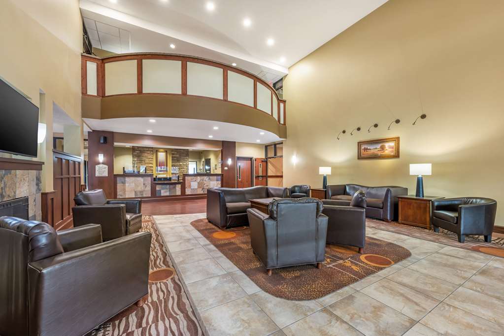 Best Western Plus Grand Island Inn & Suites - photo 2