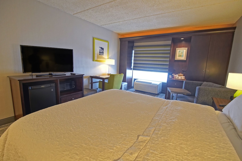 Hampton Inn Los Angeles Carson Torrance - photo 10
