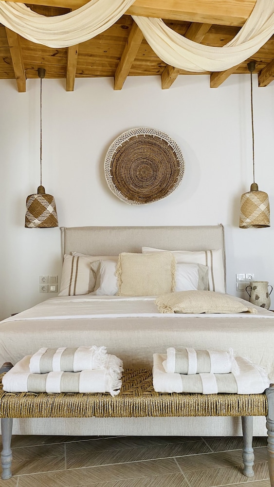 Linari Bohemian Living — 4-Star Luxury Hotel in Lefkada, Greece