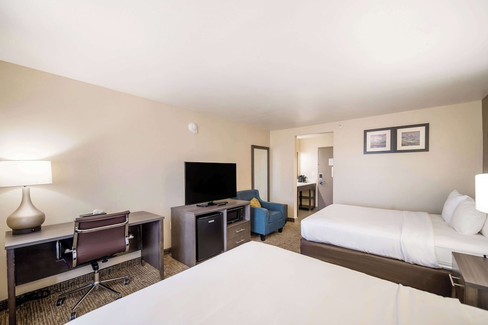 Comfort Inn Bossier City Casino Area near Shreveport Downtown - photo 13