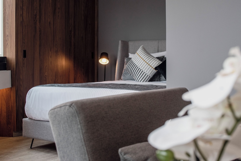 Punto Lofts Periférico Sur — 4-Star Luxury Hotel in Mexico City, Mexico