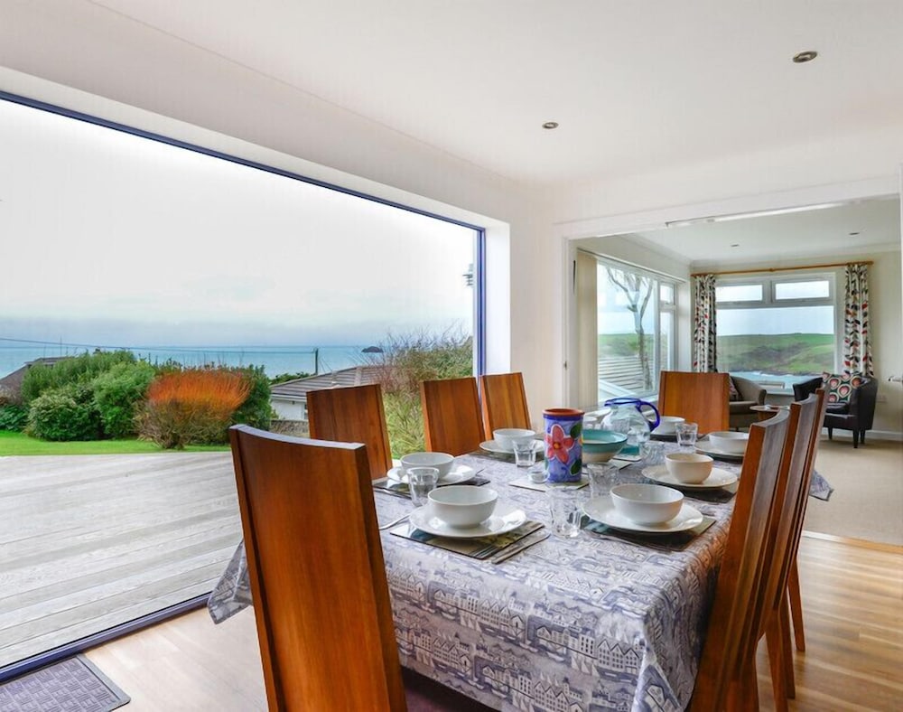 Sea Mist - carbon neutral hotel in Polzeath