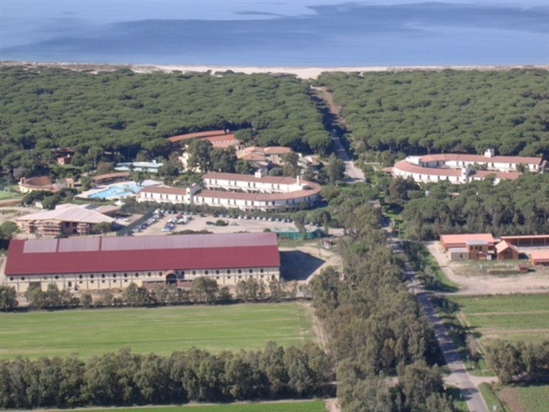 Ribot Holiday Village Alabirdi in Arborea, Italy