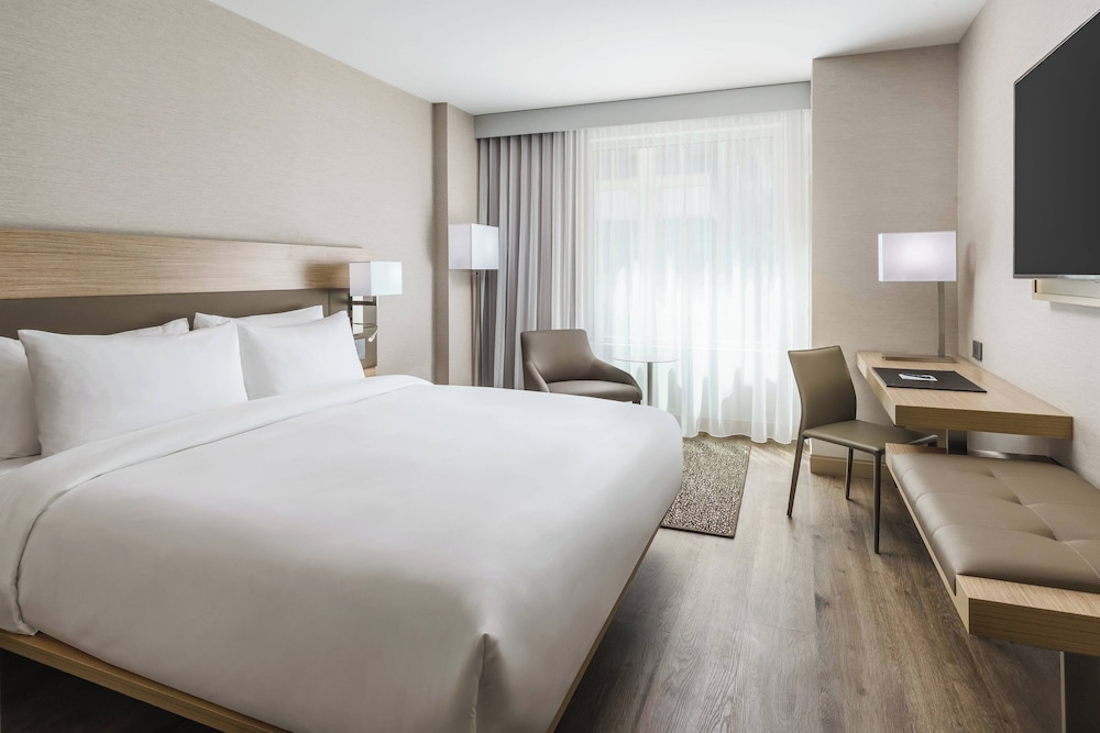 AC Hotel by Marriott Washington DC Downtown - photo 13