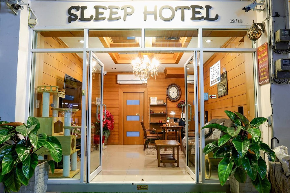 Sleep Hotel - last minute hotel in Chon Buri