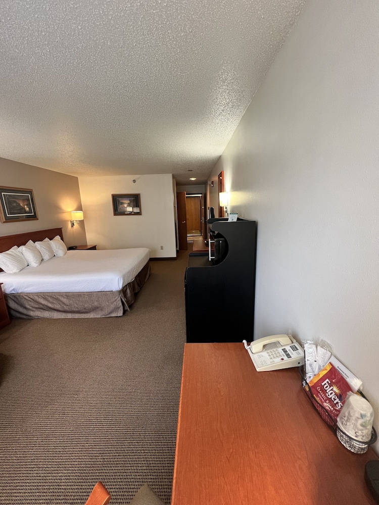 Serena Inn & Suites Sundance - photo 9