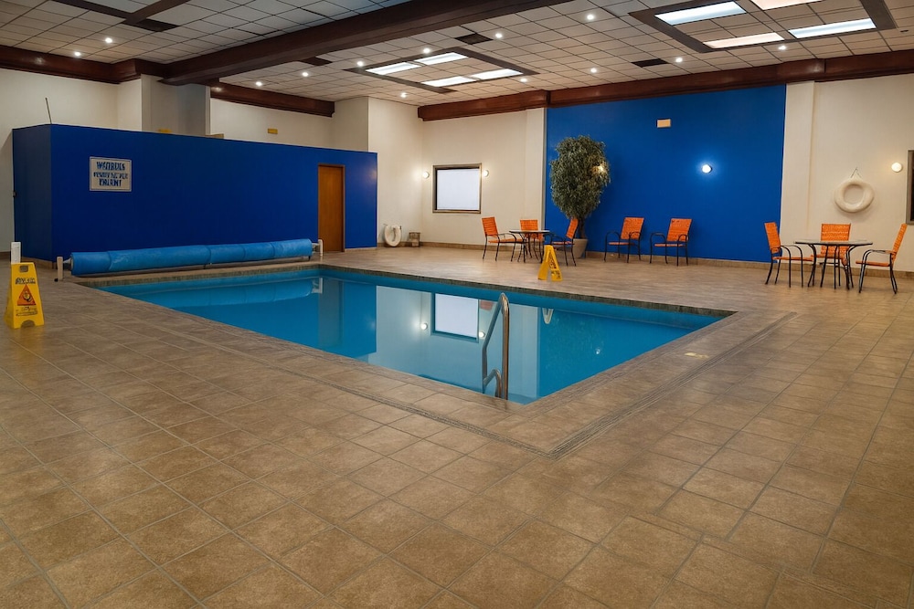 Stay USA Hotel & Suites - photo 11