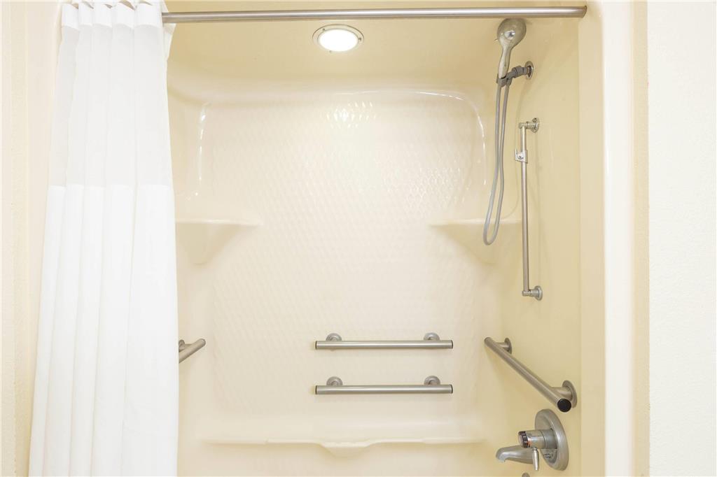Baymont Inn & Suites by Wyndham Mukwonago - photo 15