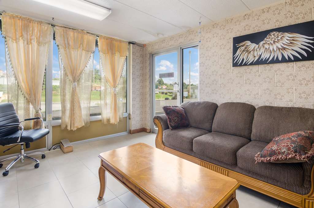 Americas Best Value Inn Wytheville - photo 10