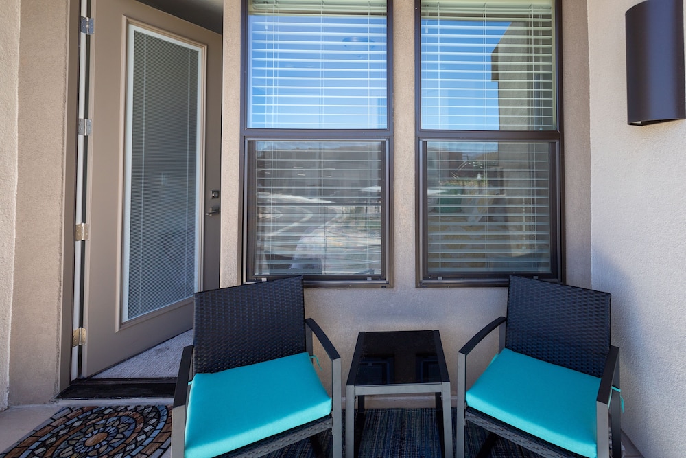 Town Center Resort - photo 569