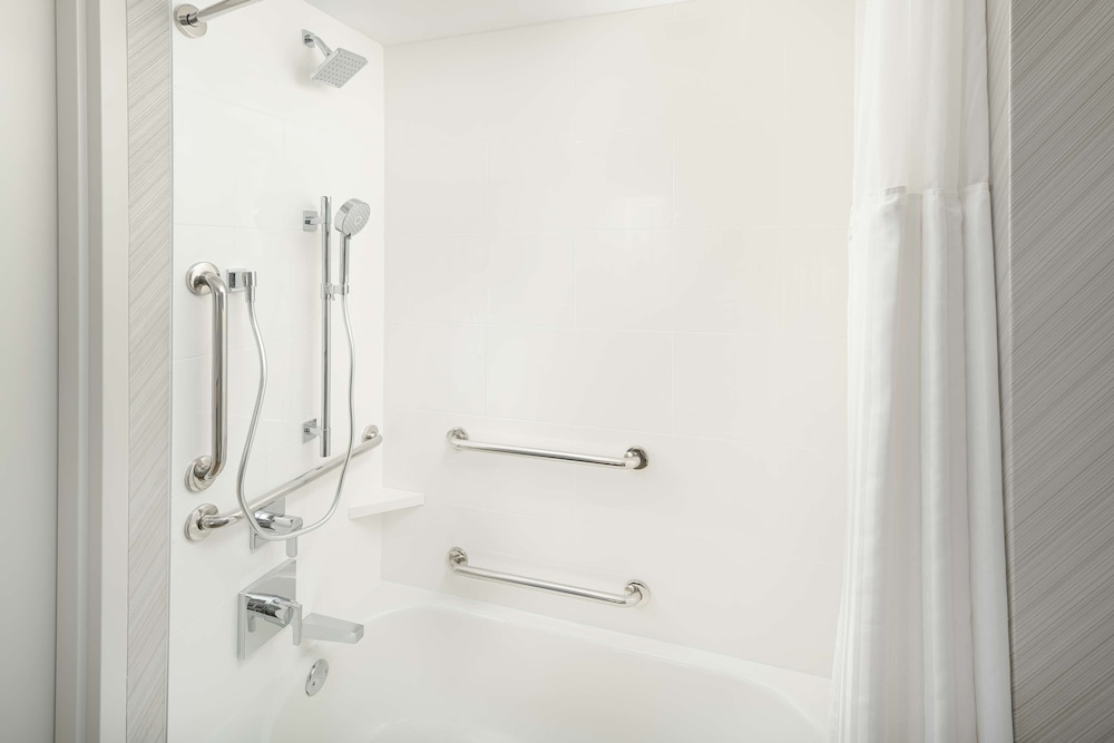Hilton Garden Inn Chattanooga Hamilton Place - photo 18