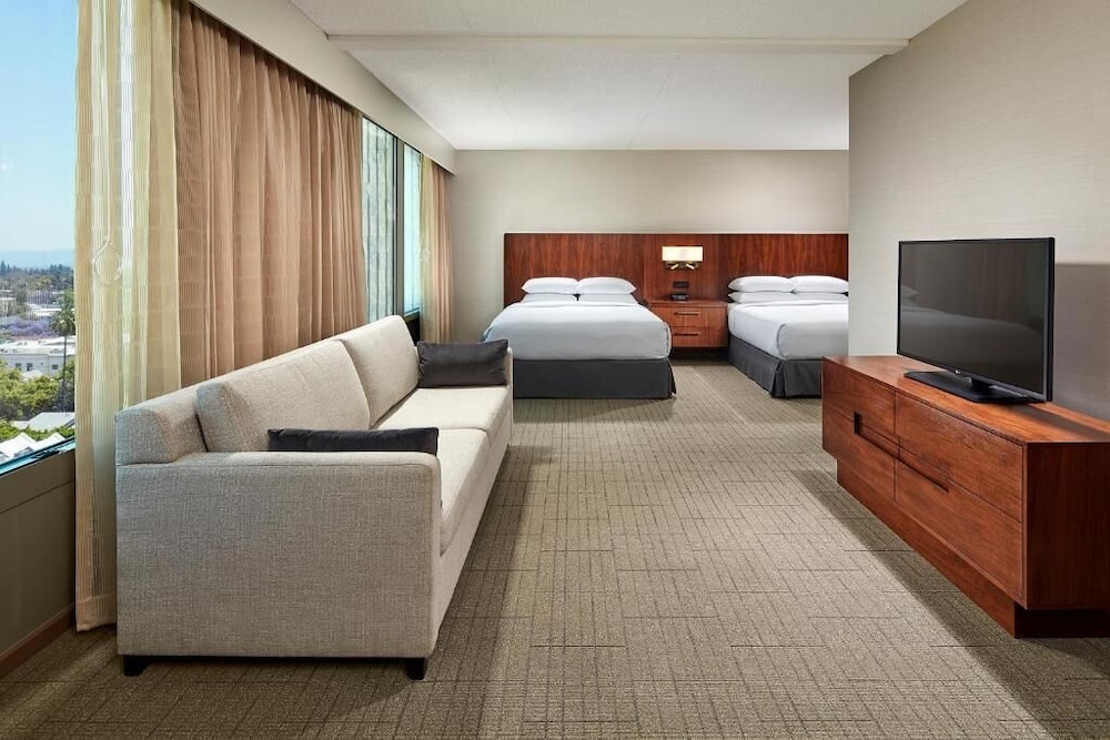 Hilton Pasadena - photo 23
