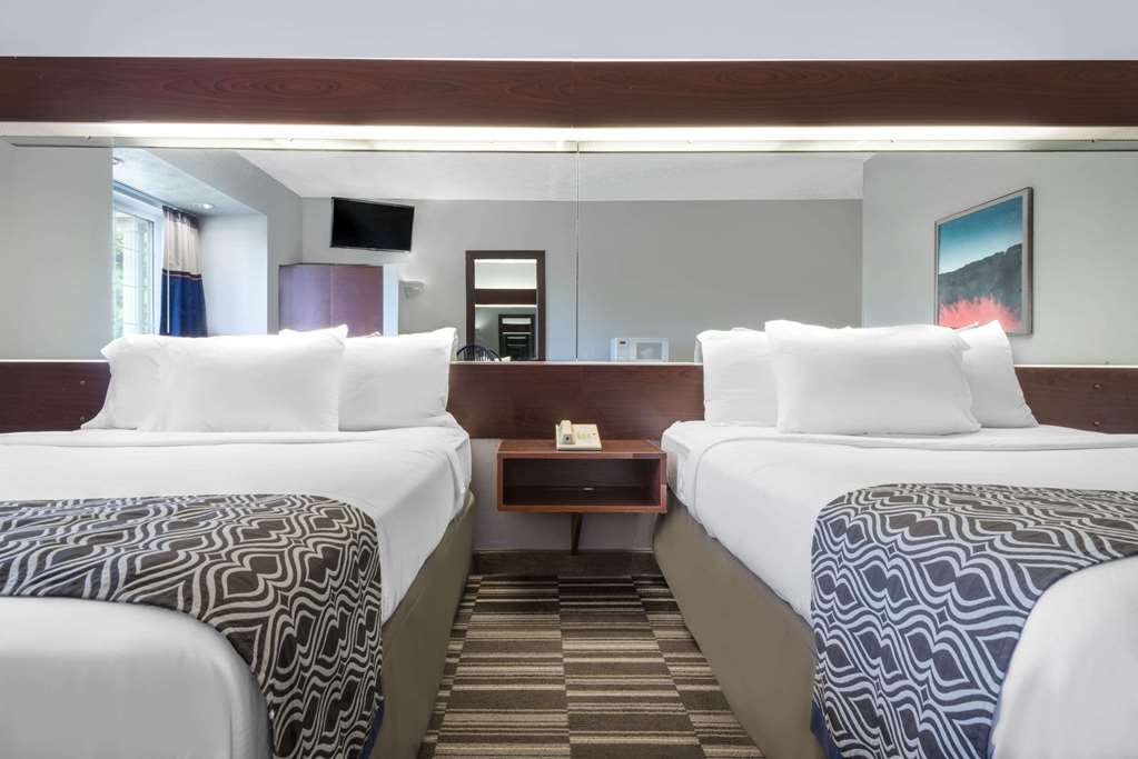 Microtel Inn & Suites by Wyndham London - photo 13