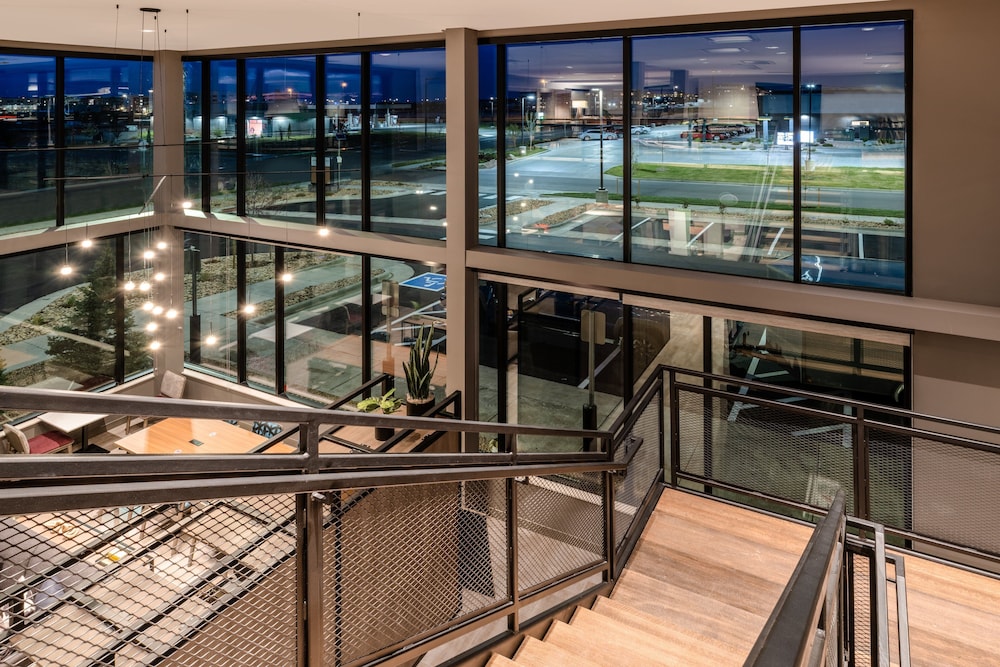 Atwell Suites Denver Airport Tower Road - photo 44