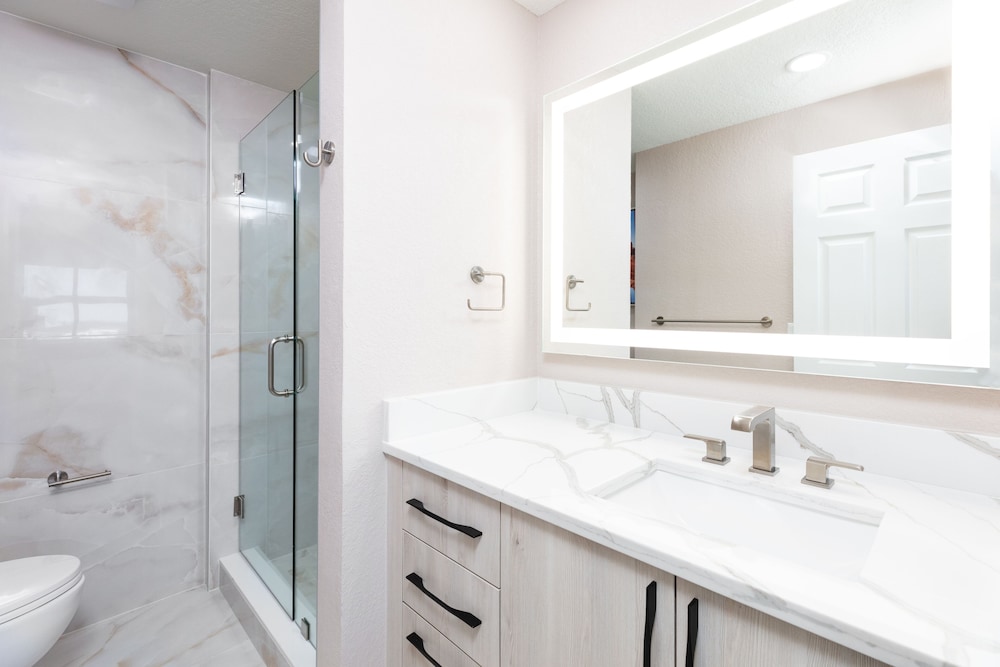 Westgate Palace a Two Bedroom Condo Resort - photo 11