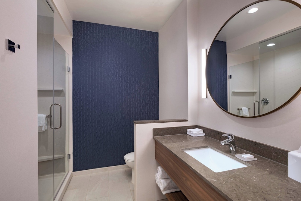 Fairfield Inn & Suites by Marriott Houston Missour - photo 9