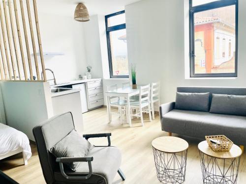 Le Cocon a Muret - carbon neutral hotel in Muret