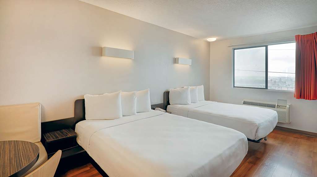 Motel 6 Los Angeles CA Los Angeles LAX - photo 19