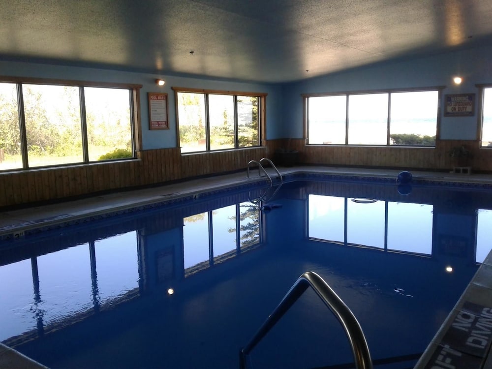 Oscoda Lakeside Hotel - photo 25
