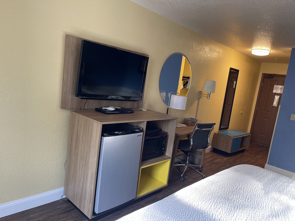 Days Inn by Wyndham Fordyce - photo 14