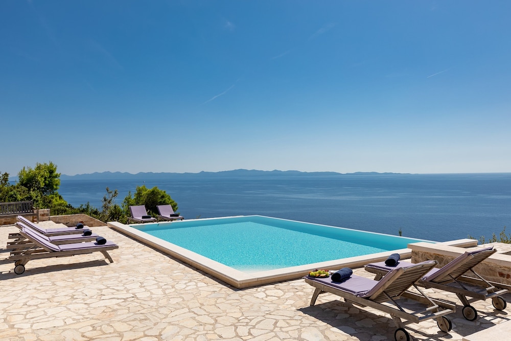 Stone Houses Dingač in Orebic, Croatia