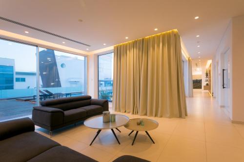Cove Seaview Villas Nautica