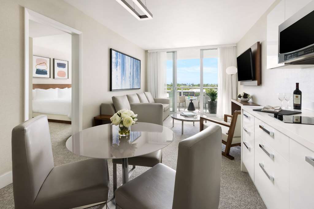 The Altair Hotel Bay Harbor - photo 18
