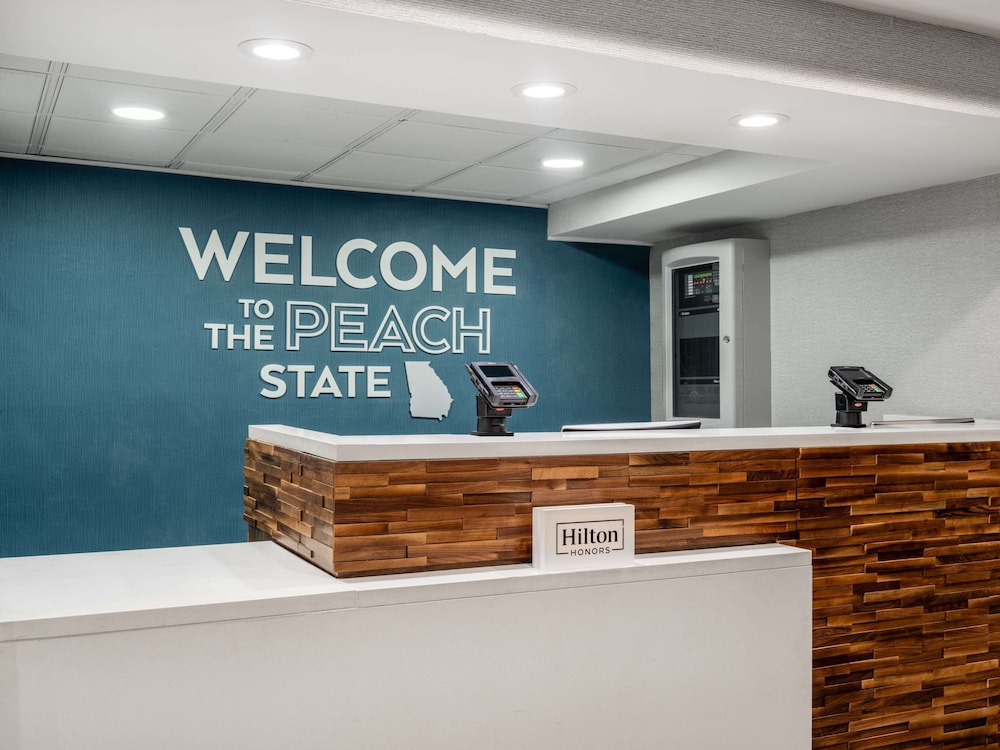 Hampton Inn Peachtree Corners Norcross - photo 3