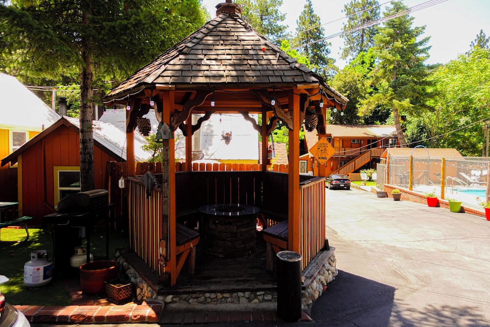 Sleepy Hollow Cabins and Hotel - photo 123