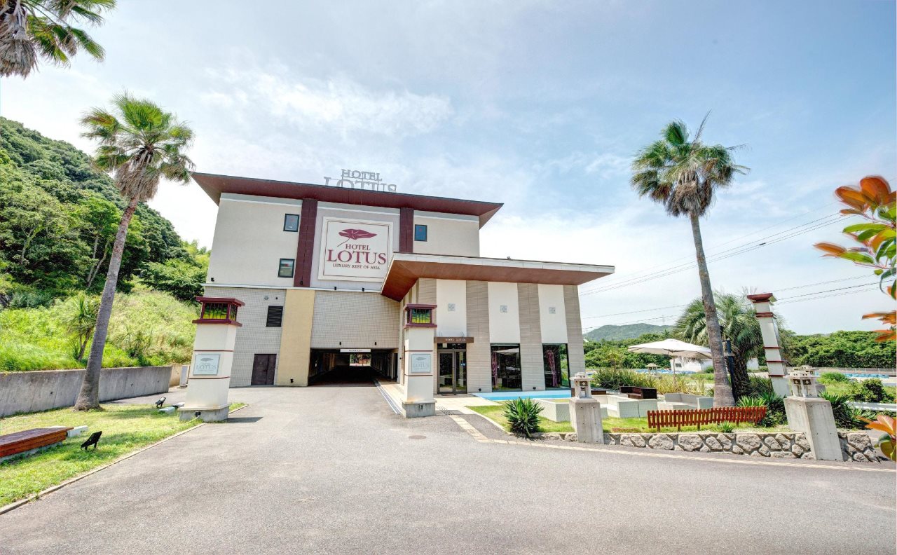 Tokushima Naruto Hotel Lotus Resort — Naruto