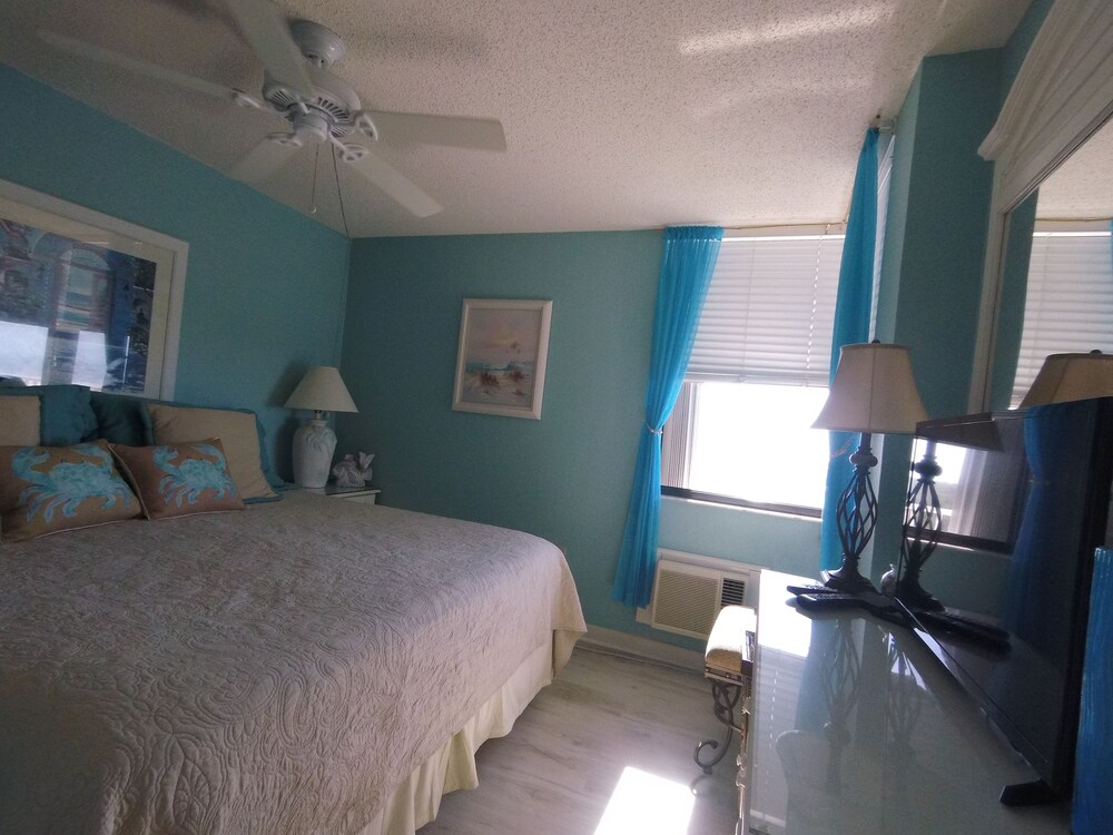 Lovers Key Beach Club by Lovers Key Vacations - photo 8
