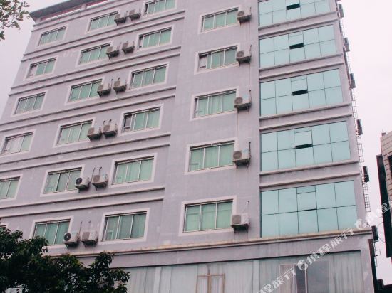 Huali Hotel - last minute hotel in Heyuan
