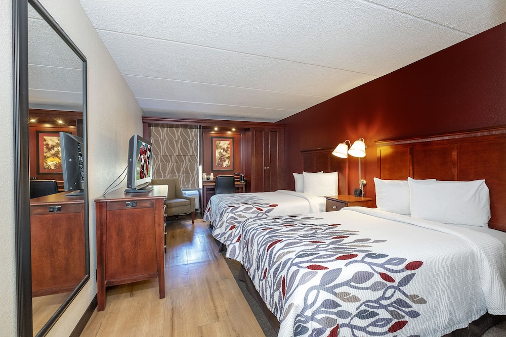 Red Roof Inn Meriden - photo 16