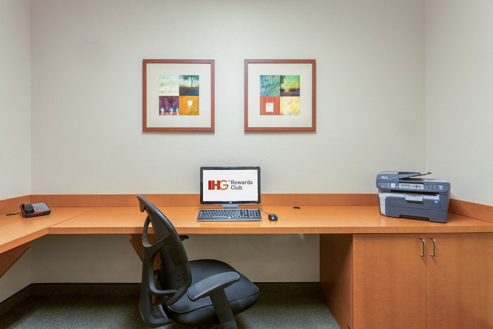 Candlewood Suites Nogales by IHG - photo 29