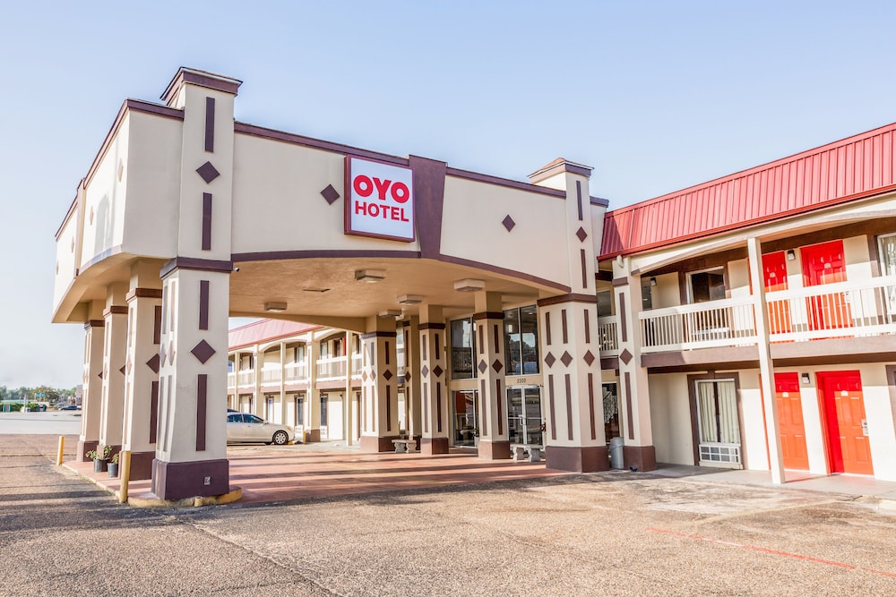 OYO Hotel Tyler Northwest Mineola Hwy - photo 35