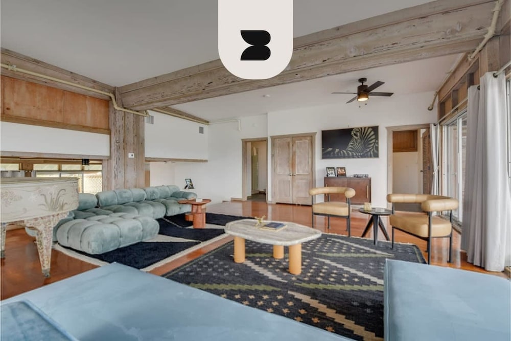 New KAMP Rooftop Penthouse — 4-Star Luxury Hotel in Key West, United States