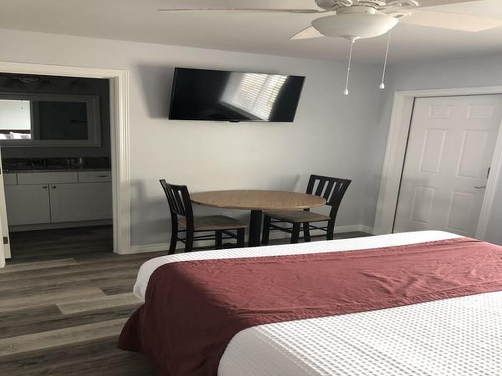 Beachgate CondoSuites and Oceanfront Resort - photo 44