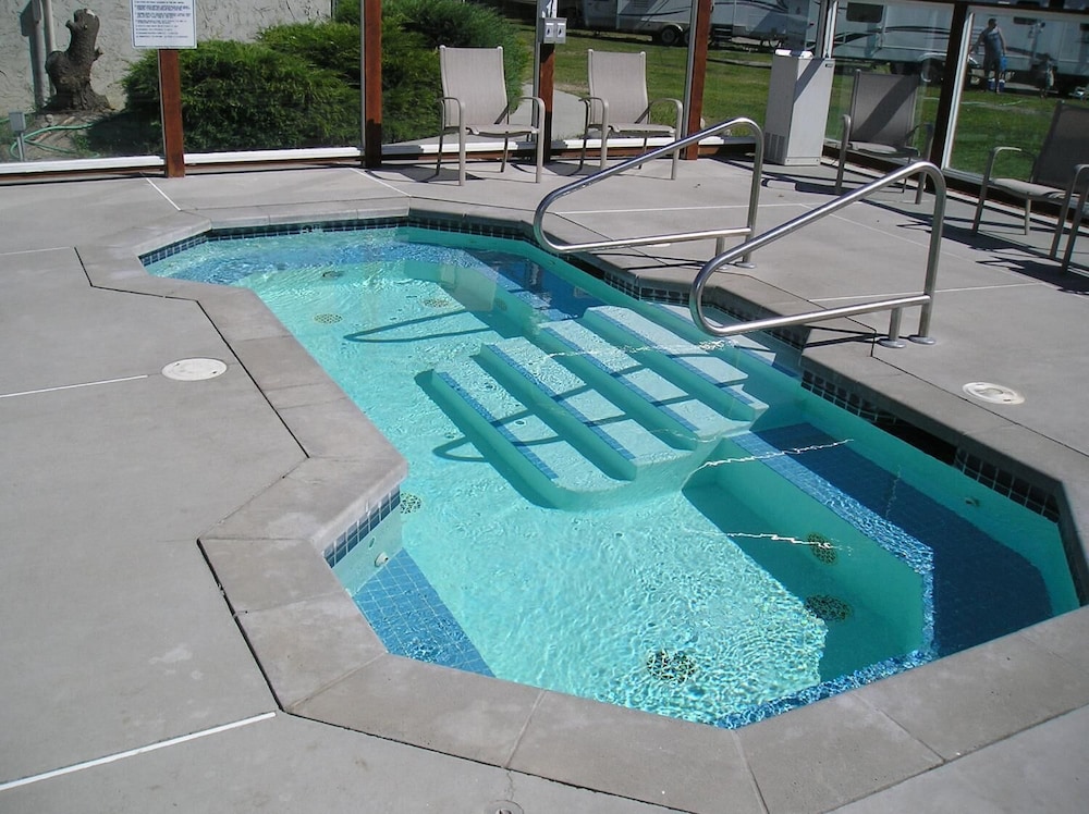 Crescent Bar RV Resort - photo 13