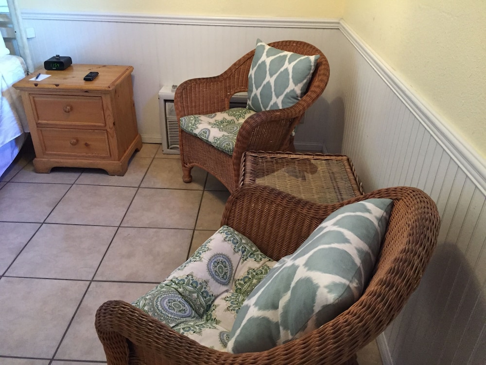 Seacrest Inn - photo 22