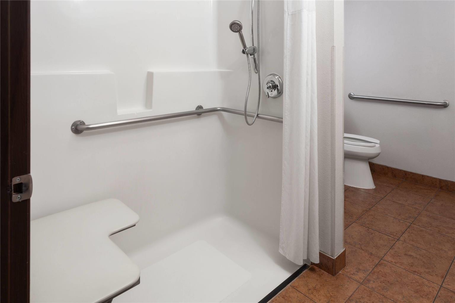 Days Inn & Suites by Wyndham Spokane Airport Airway Heights - photo 23
