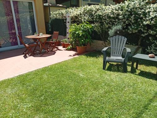 Le Rose in Lucca, Italy