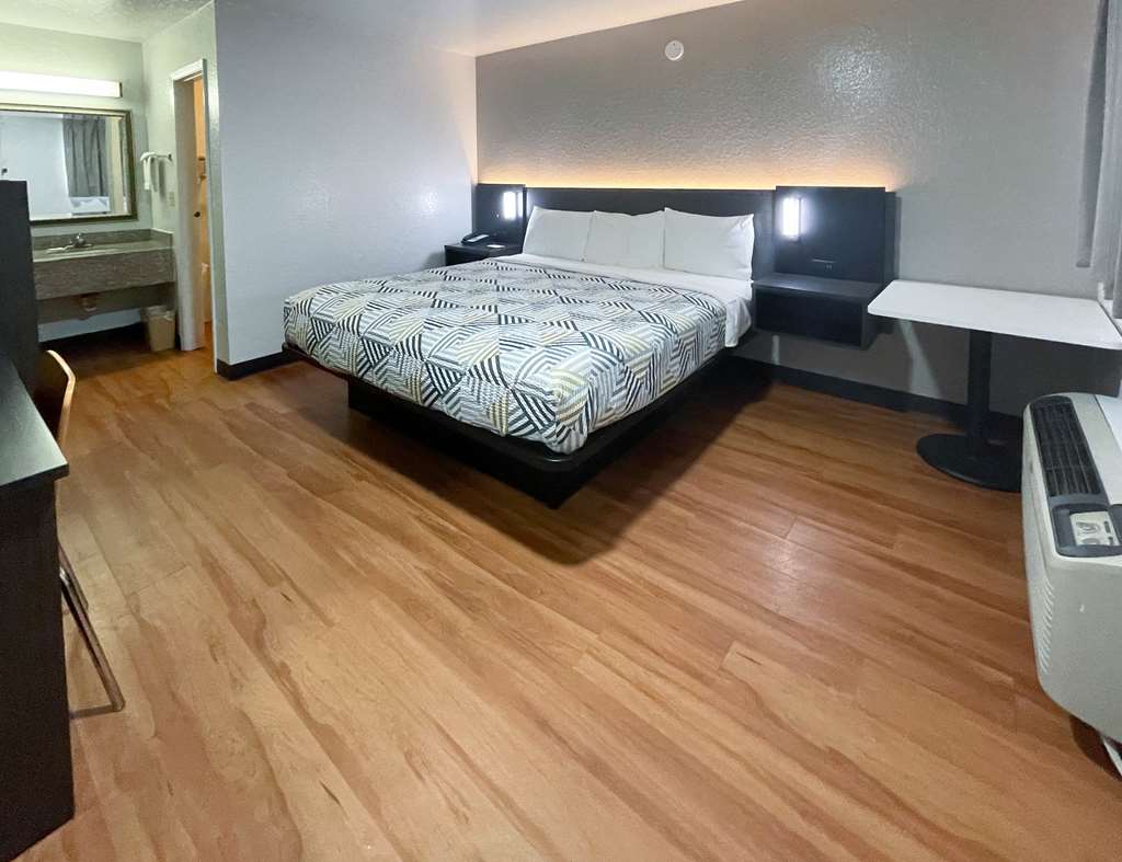 Motel 6 Atlanta TX - photo 10
