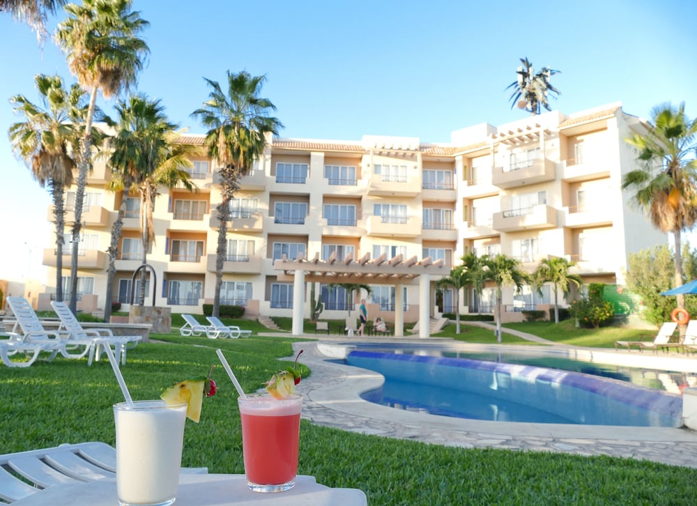 El Ameyal Hotel & Family Suites