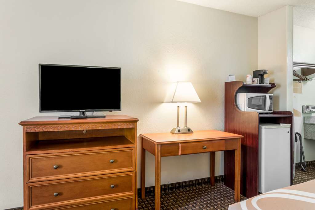 Quality Inn Battleboro Rocky Mount - photo 8