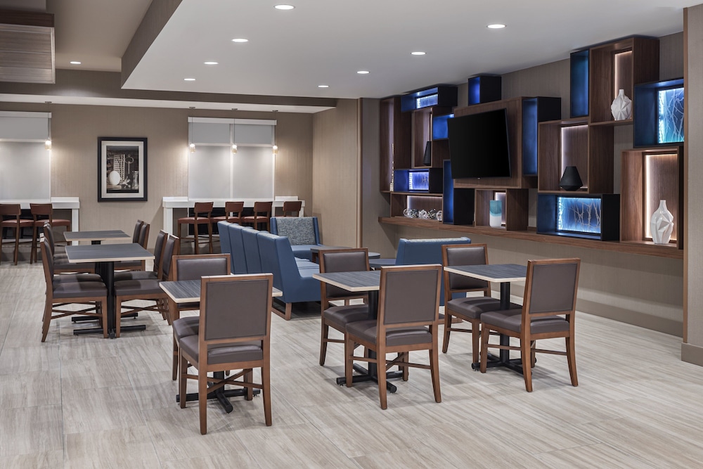 Holiday Inn Express & Suites Odessa I 20 by IHG - photo 18