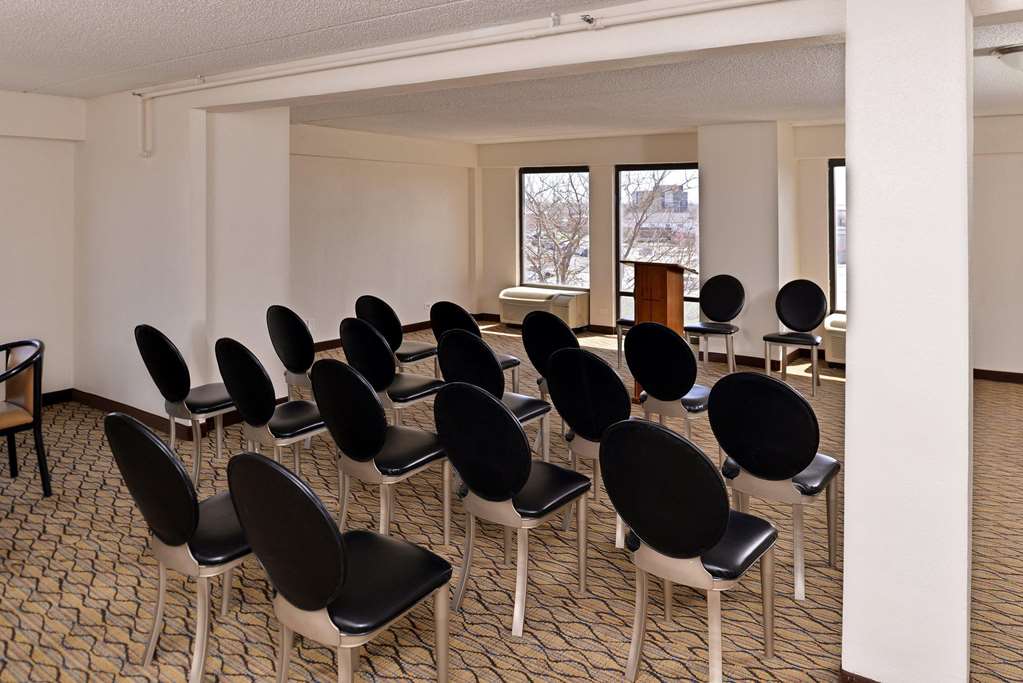 Quality Inn & Suites Matteson near I 57 - photo 26