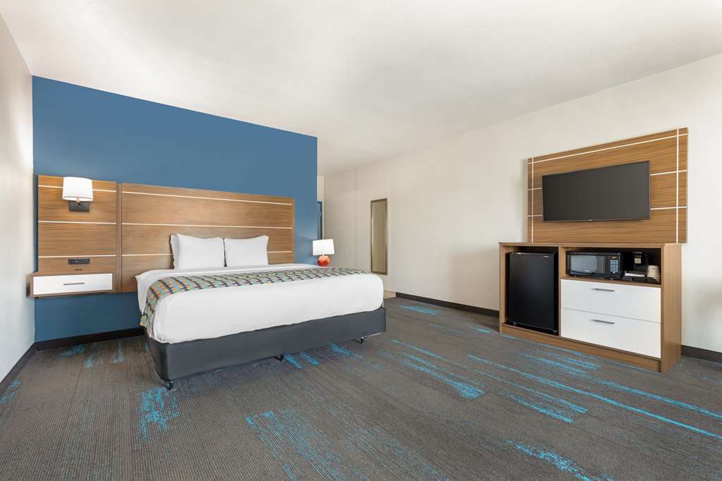 Best Western Plus Medical Center - photo 30