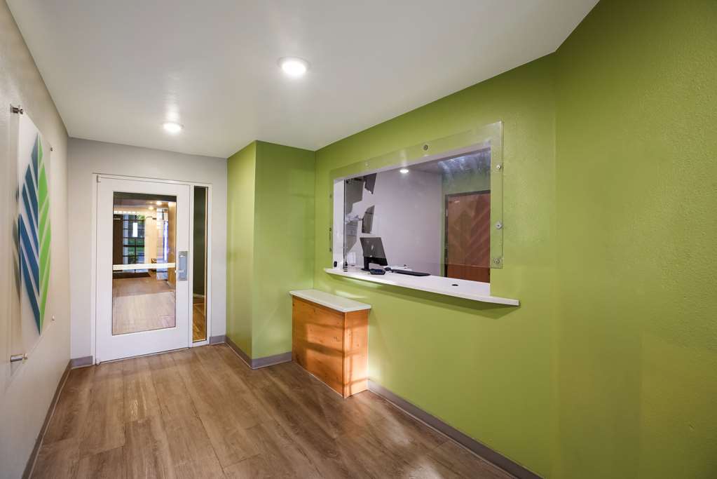 WoodSpring Suites Orlando North Maitland - photo 5