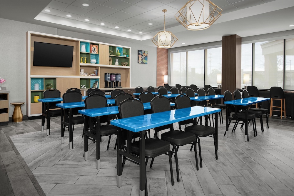 Home2 Suites by Hilton Murfreesboro - photo 31