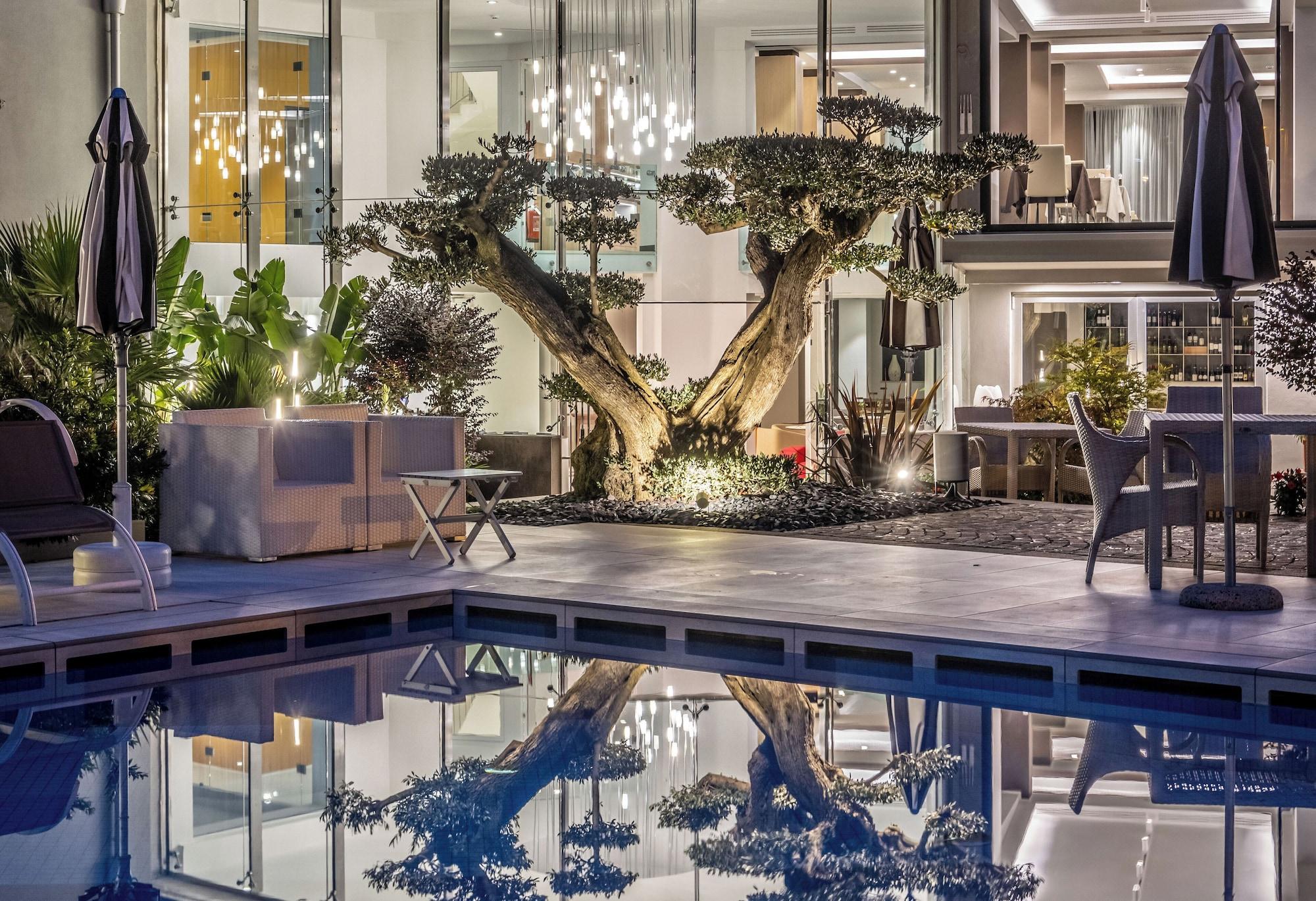 Garda Suite Hotel S Tonelli Hotels in Riva Del Garda, Italy